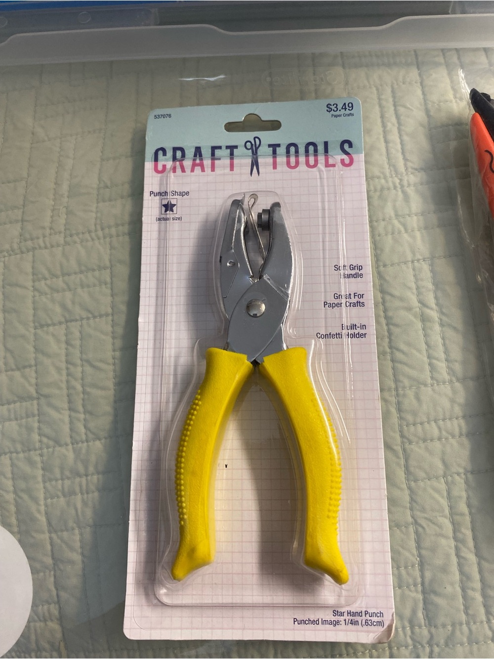 Star Hand Punch - Craft paper Scissors